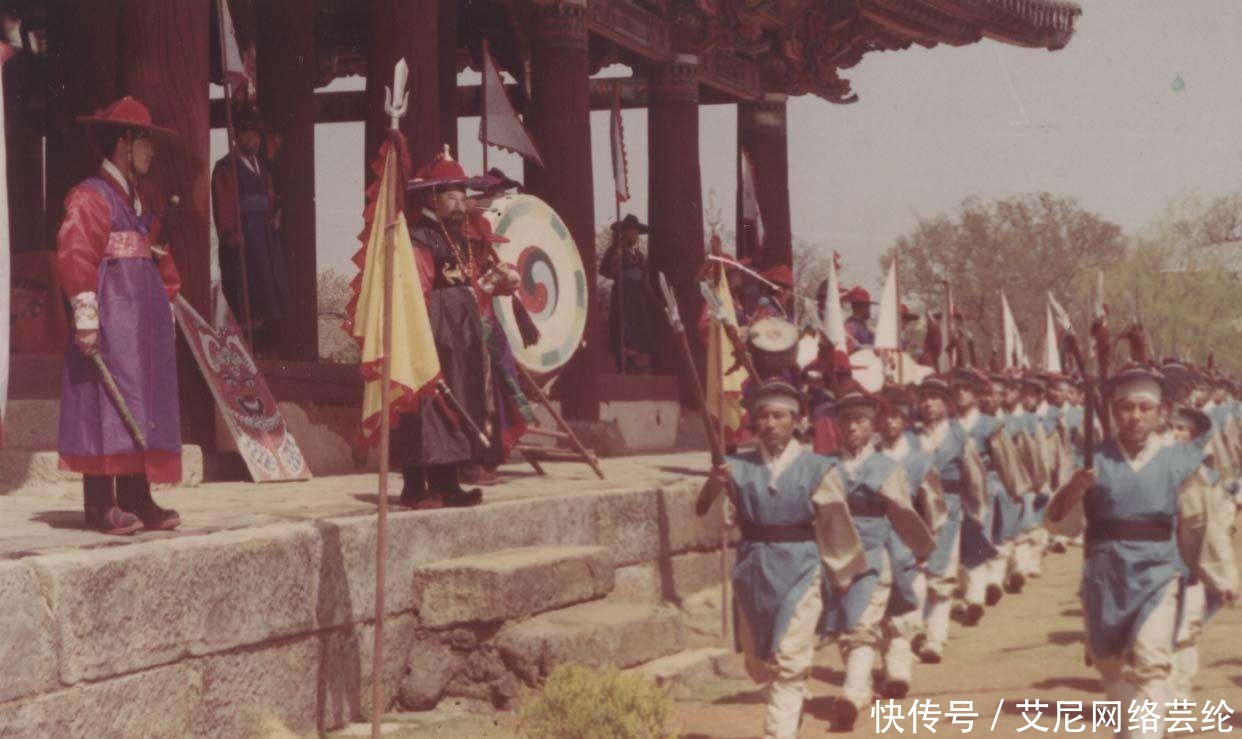 李鸿章|甲午战争中,朝鲜本可成为清朝的一个省,李鸿章却断然拒绝