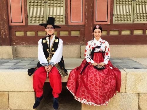 汉服抄袭韩服?笑话!汉服历史三千年,打听打听谁是“爹”