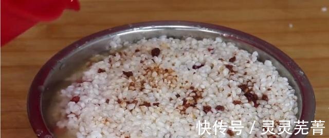 太香了,这才糯米最好吃的做法,比包粽子还简单,大人小孩都爱吃!