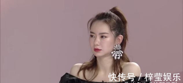 打理 女明星做示范,头发扎一半留一半,这些发型好打理还时髦!