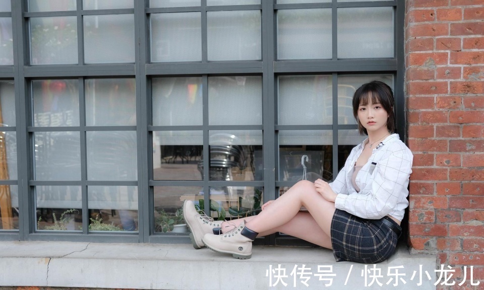 青春风范|看完才知道30岁以后的才叫女人,这么穿亮点多,满满的青春风范