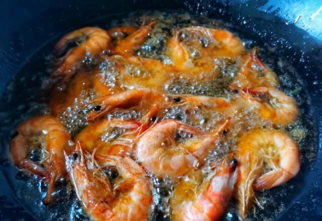 值得|冬天,遇到别错过吃的菜,贵也值得,孩子多吃对眼睛好,要常吃