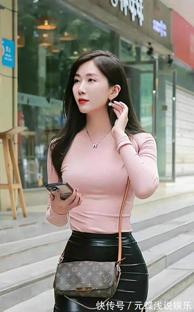 裙装 夏日裙装穿搭,自然少不了短袖连衣裙,简约时尚又显气质