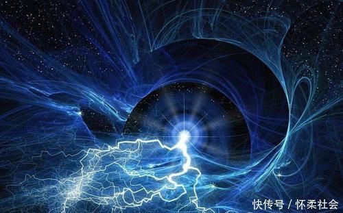 人类找到宇宙的边界之后,把手伸出去会发生什么你可能碰到自己