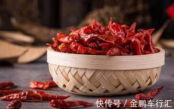 疾病|刚吃完苹果一小时内，3种食物别再碰，疾病离你一步之遥