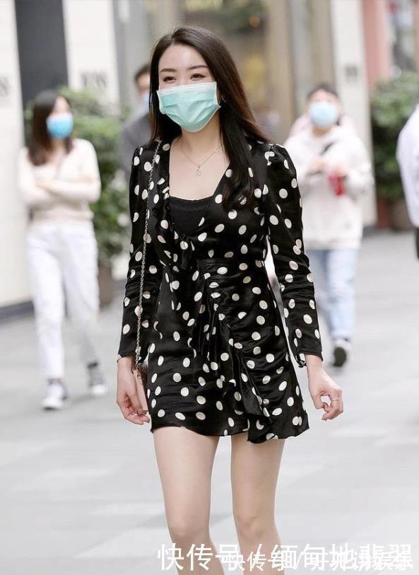 优雅 一眼就“沦陷”的波点裙,教你穿出百般风格花样,优雅显气质!