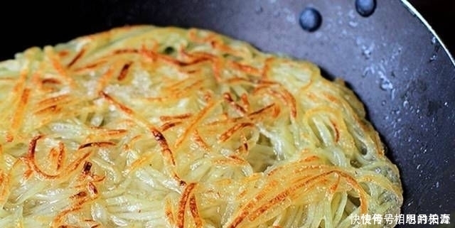 炒土豆丝,千万不要直接炒,2个小诀窍,土豆丝香辣脆爽,超好吃