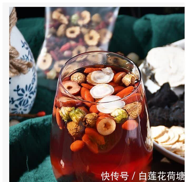 铁观音|冬季碱性茶叶排名榜,第2种堪称茶中皇帝,奔五男人建议多喝