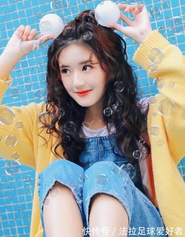 脸型|丸子头已经不流行了,现在流行男女通吃的“苹果头”,减龄显脸小!