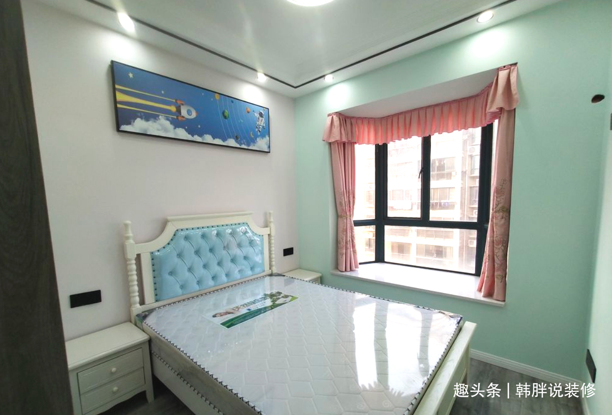 飘窗|晒晒正在通风的90㎡新房,全屋贴瓷砖,清新大气家人都很喜欢