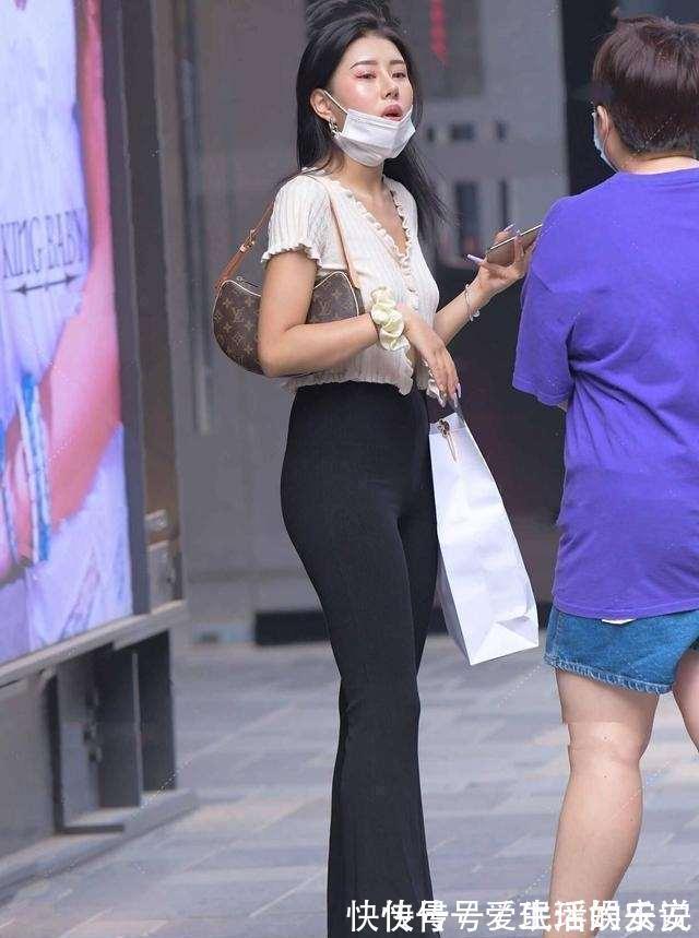 高跟鞋 打底裤带来甜美气息,经典不过时,美感更突出