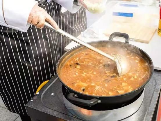 河南省|非遗美食胡辣汤哪家强？48家“熬汤人”上榜