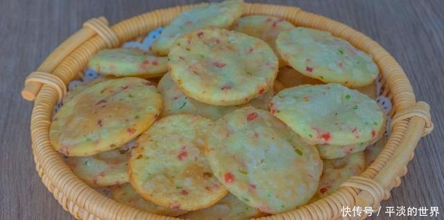 面食这做法火了,不用酵母不用泡打粉,开水一烫个个鼓大泡,真香