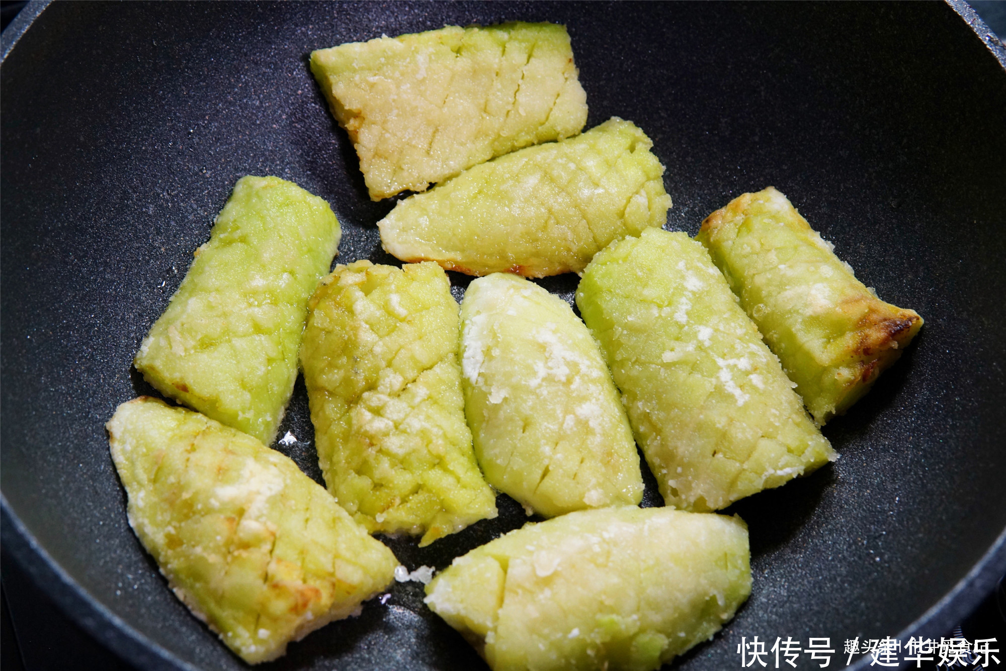 大厨教的爆款“茄子鱼”，上桌米饭不够吃，想不到茄子也能这么香