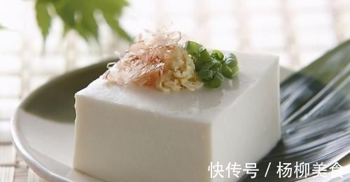 内分泌|女人若是有点钱,应多吃3种食物,抗氧化调节内分泌,延缓衰老