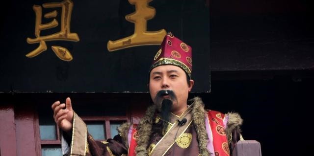 下联|大臣出上联招女婿，无一人对出，结果这个乞丐对出，娶走两媳妇！