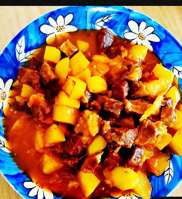 冬天就要吃土豆烧牛肉