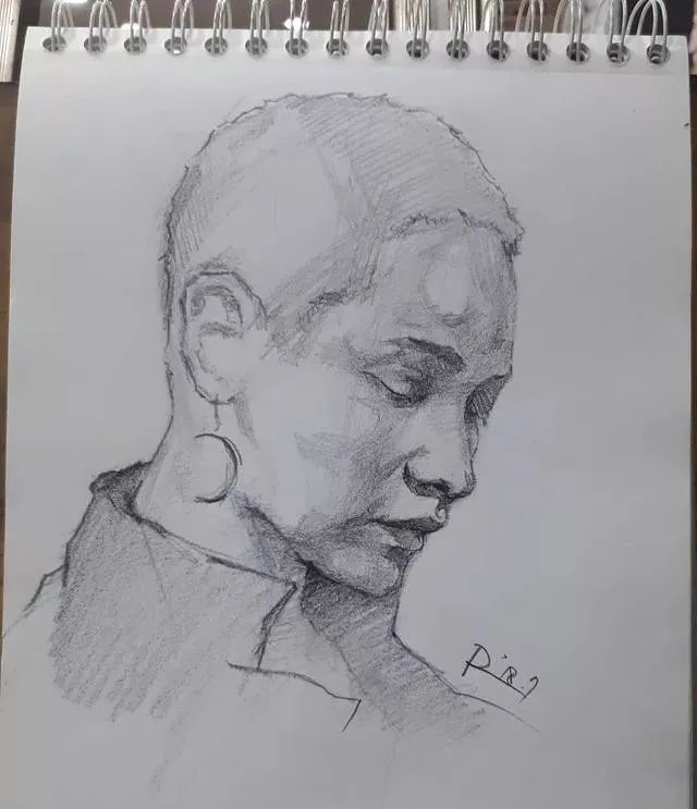 素描##尚唯美画室#大气的素描就是抓住大关系之后,细节你随意