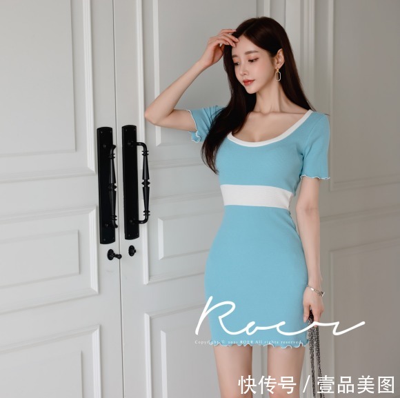 时尚|女神孙允珠高清时尚搭配:玄色碧蓝宝石粼波温婉包臀裙