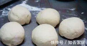 好吃|早餐想吃发面饼，只要学会这一步，好吃到停不下来！
