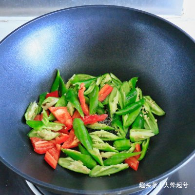 泡椒牛肉嫩滑的小窍门,如何处理牛肉