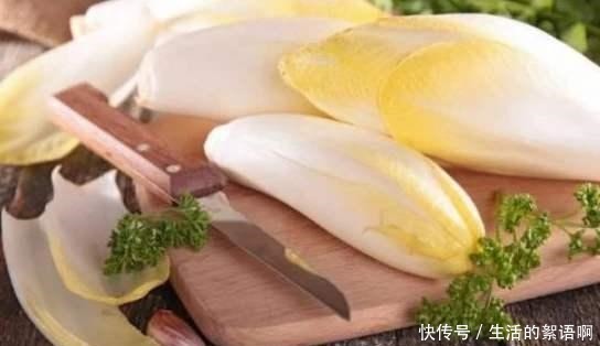 2种菜长得可真快,埋在盆里几天就能吃一茬,比养花都简单!