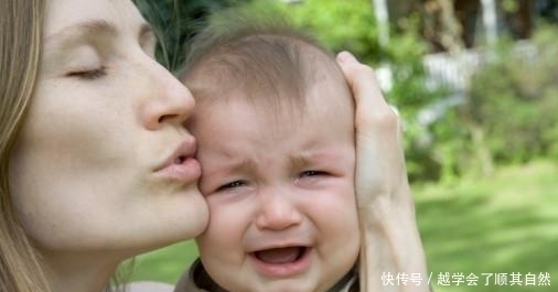 自卑|当孩子哭的时候，有智慧的家长从不说“别哭了”，而会说这两句话