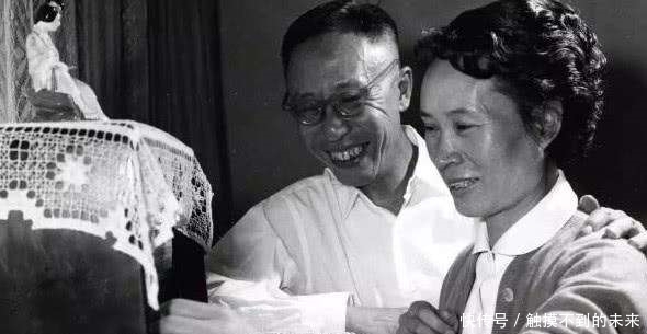 弟弟|溥仪一生没有子女，亲弟弟却很争气，生了三个儿子，个个是栋梁