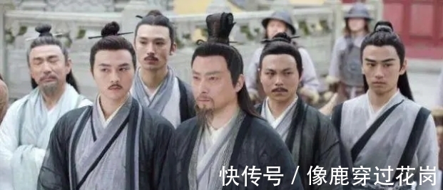 张三丰#倚天中俞莲舟的武功最终达到了什么水平?超过他的人屈指可数