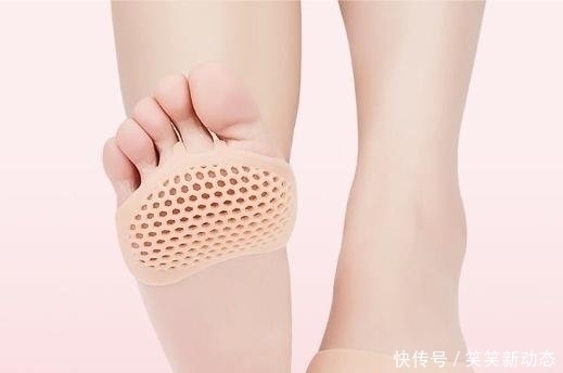 穿高跟鞋好看但脚受罪只需用这神器，不疼不磨双脚舒适一整天