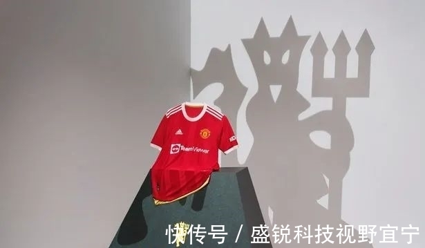 曼联|曼联官宣新主场球衣,卡瓦尼仍是7号!桑乔将穿其他号码过渡一年