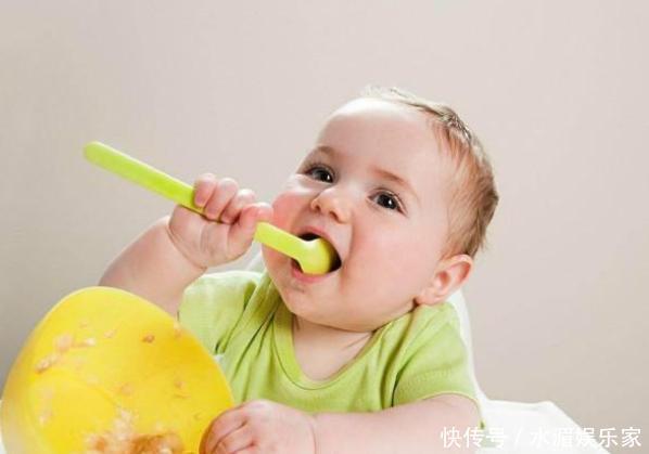 发音准|孩子1岁前多喂这类食物,将来说话早、发音准,父母早知早受益