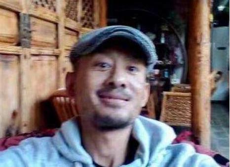 軟飯男|擊敗鳳凰傳奇，草根歌手阿寶翻車后退隱歌壇，現在變成軟飯男？