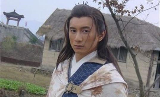 王氏!推荐5本历史文现代青年回到了大唐贞观年间,干着衙门差事