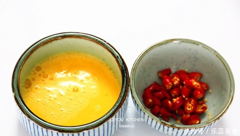 炒一盘西葫芦出少半盘汤?掌握3点,入味好吃,还不易出汤