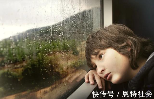 宝妈|女孩煮粥忘关火,成品变新式网红食物,网友一辈子做不出第二次