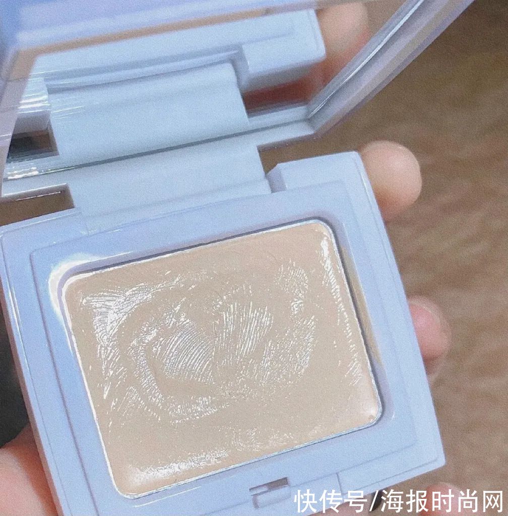 又做作又瘋批的“仿版Jennie”參加戀愛綜藝，本來是想吐槽的……