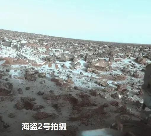 美国毅力号 祝融号火星照片来了,没有美国毅力号照片清晰,为何显示成这样?