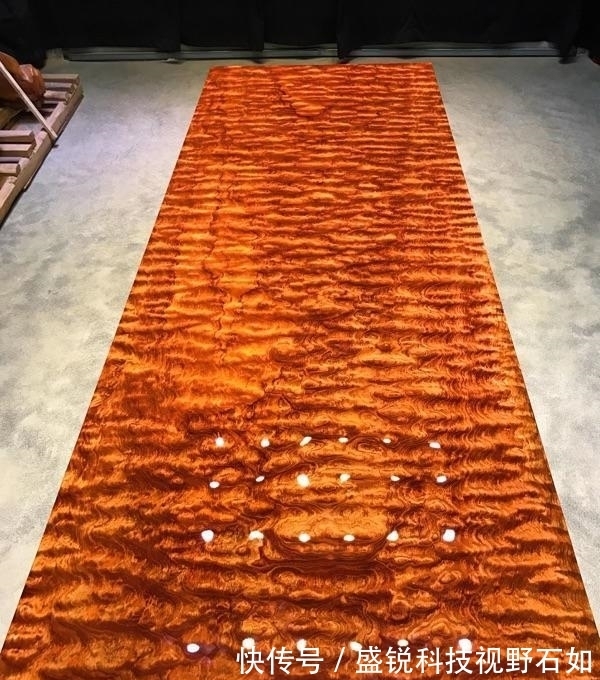 板子|带大家认识“灌了钢筋和水泥”的千斤实木大板，你还会上当吗？