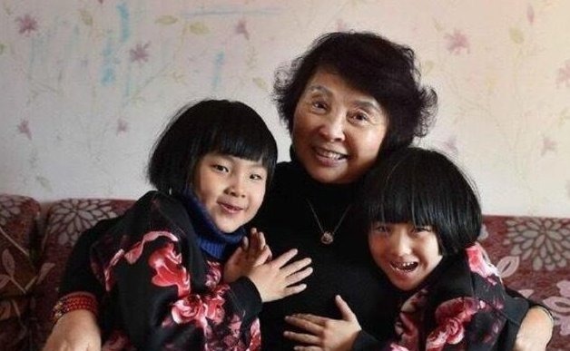 老奶奶|当时不顾医生的劝阻,以60岁的高龄做试管婴儿的老奶奶,如今怎样