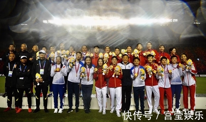 贾秀全|意味深长!“竞聘输家”陈婉婷终于说话:真的假不了,假的真不了