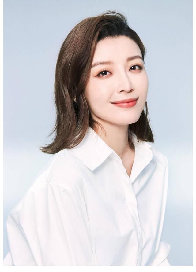 《功勋》之《屠呦呦的礼物》高晓菲真情诠释一线科研人员本色