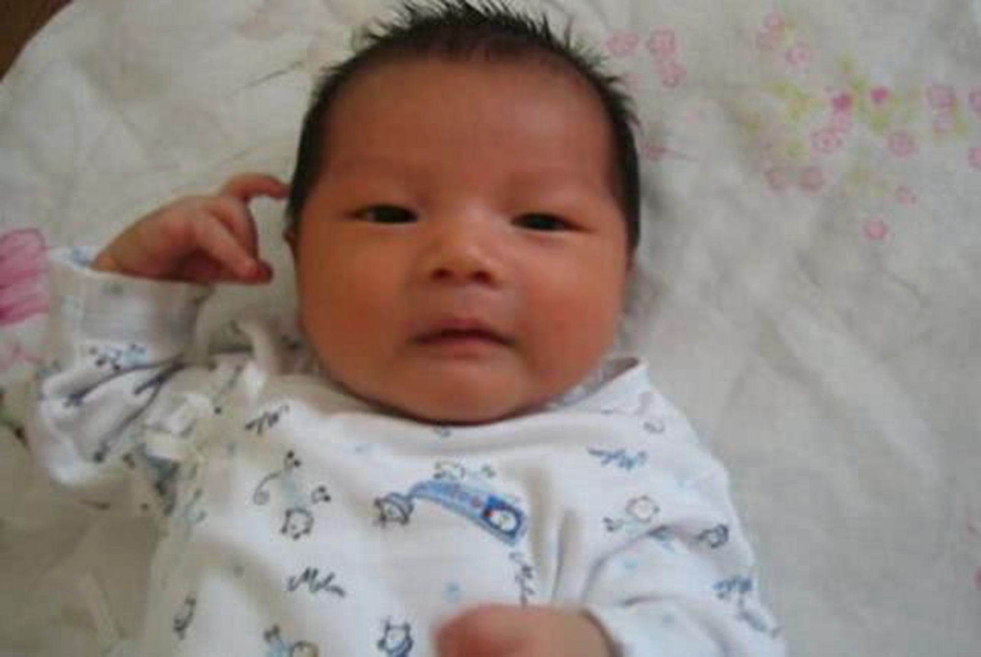 小丽|新生儿怕冷还是怕热冬季养娃搞清楚这个问题,宝宝才能更健康