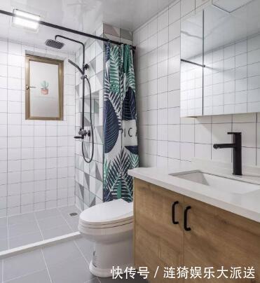 玻璃|卫生间别装玻璃淋浴房了，小户型就该这样设计，既好看又省空间