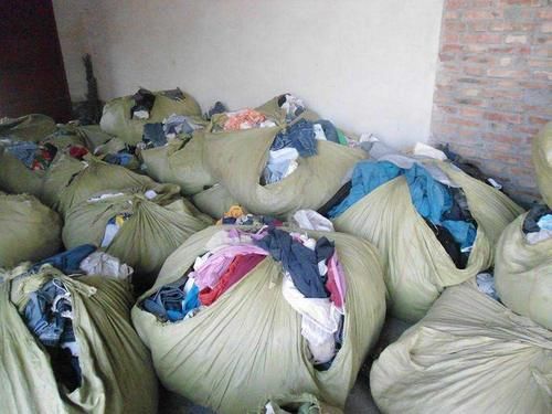 旧衣服回收|又一“暴利”行业出现!你扔掉的东西,别人抓住机会年赚几十万