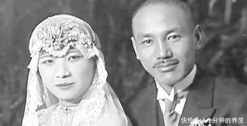 杨贵妃有多美俺不知道,但民国女子靓不靓有照片为证