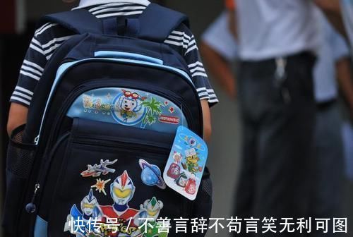 脊梁骨|别让书包压弯孩子的腰,保护孩子“脊柱”不受罪,家长不要大意了