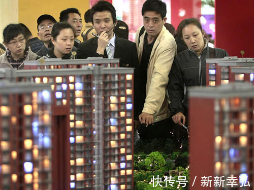 西户|同一栋楼，为何中户卖光了，边户却没多少人买？内行指出3点原因