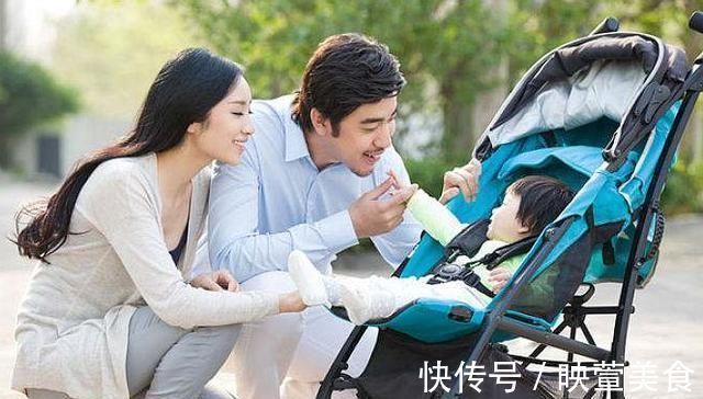 小宝宝|妈妈带着宝宝考驾照,半个月后孩子的模样亮了,网友小包拯
