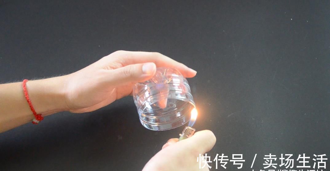 橡皮筋|橡皮筋绑在塑料瓶上太厉害了, 解决了很多家庭的烦恼, 看完赶紧试试